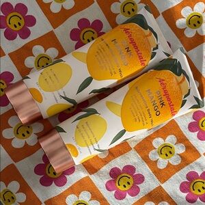 Aeropostale Pink Mango Rejuvenating body wash